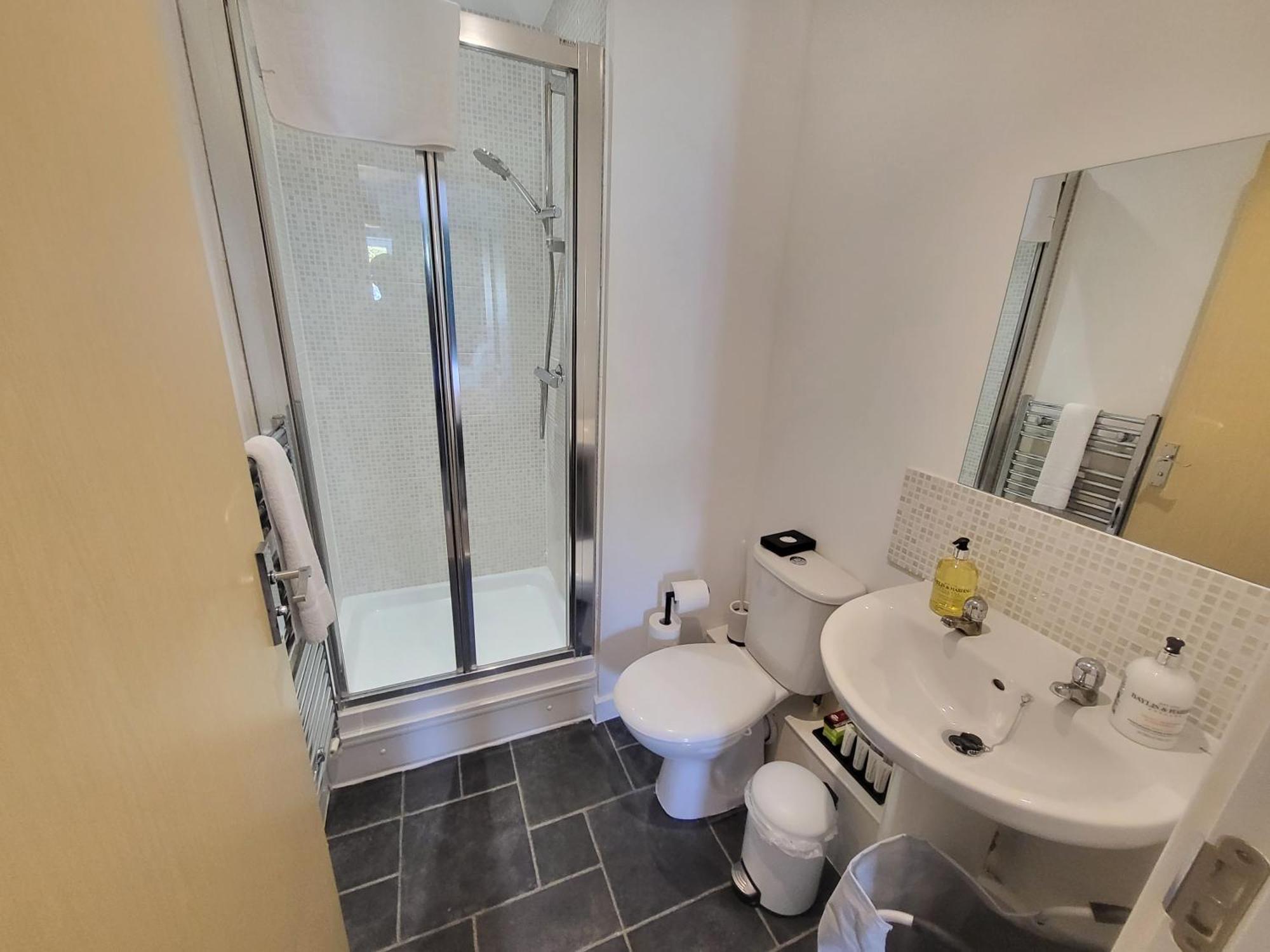 Garland Central City Apartment London 2 Dış mekan fotoğraf